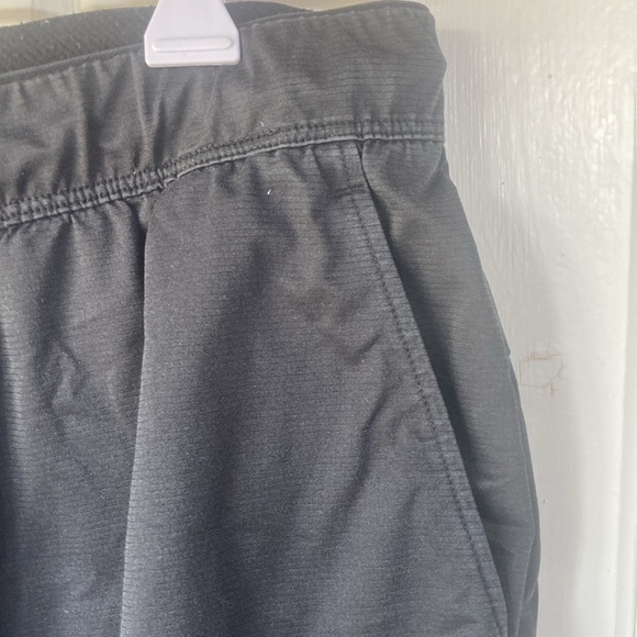 I I qlo shorts - Picture 2 of 7